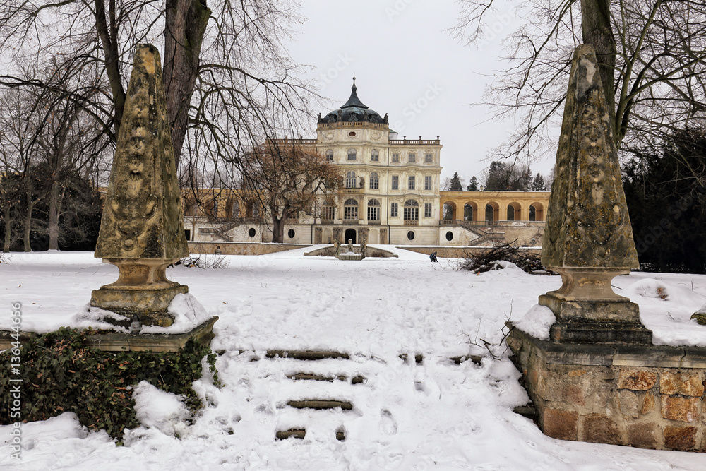 Castle Ploskovice park in the winter Castle Ploskovice park in the winter