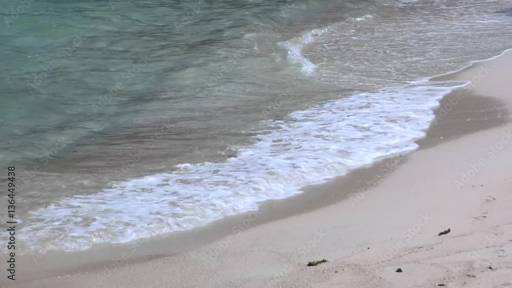 Ocean Waves to the Beach, Koh Samui Ocean Waves to the Beach, Koh Samui