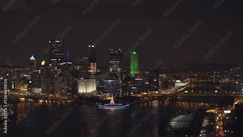 PITTSBURGH, PA DECEMBER 10: Evening skyline city view of downtown Pittsburgh, Pennsylvania on December 10, 2016
PITTSBURGH, PA DECEMBER 10: Evening skyline city view of downtown Pittsburgh, Pennsylvania on December 10, 2016