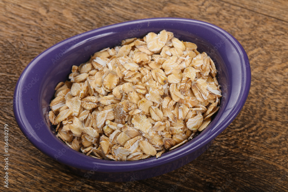 Raw oatmeal Raw oatmeal