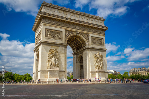 Arc De Triomphe © Terence Bowler