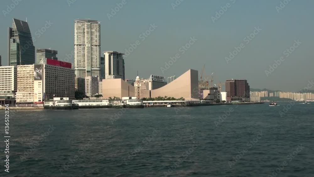 Hong Kong Island City view of Kowloon, in Victoria Harbour -Dan Hong Kong Island City view of Kowloon, in Victoria Harbour -Dan