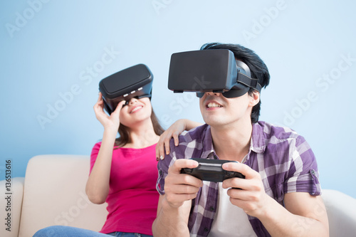 young couple play vr game © ryanking999