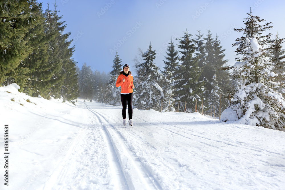 winter jogging