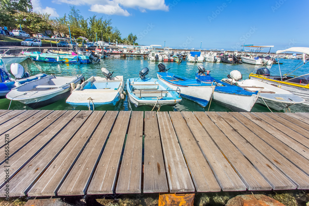 Fototapeta premium port de pêche de Saint-Leu, île de la Réunion 