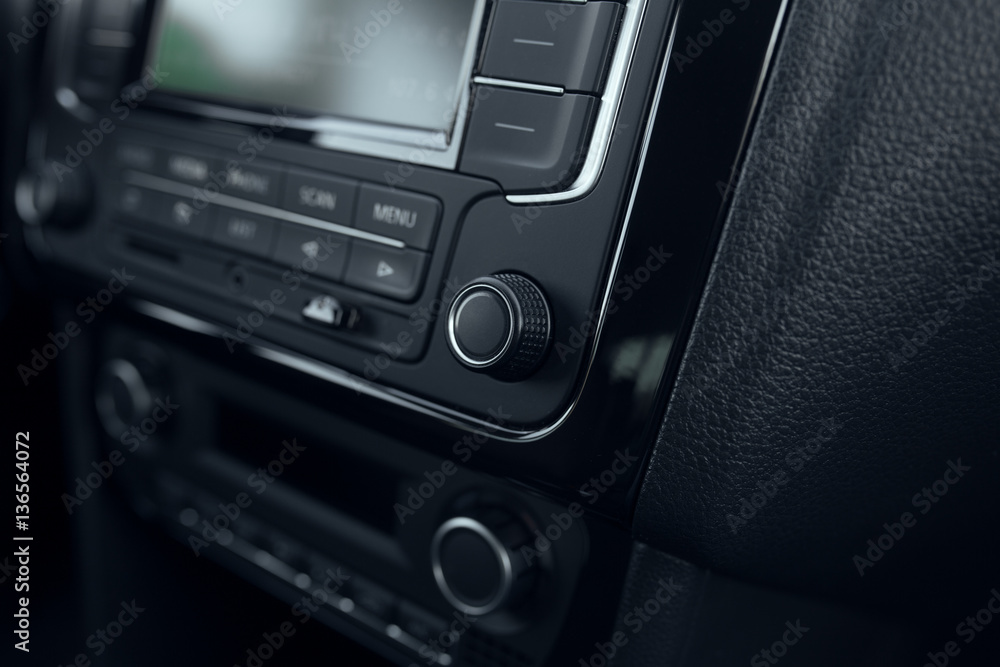 car multimedia and volume controls