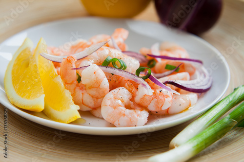 Εκτύπωση καμβά king prawns coocked and peeled