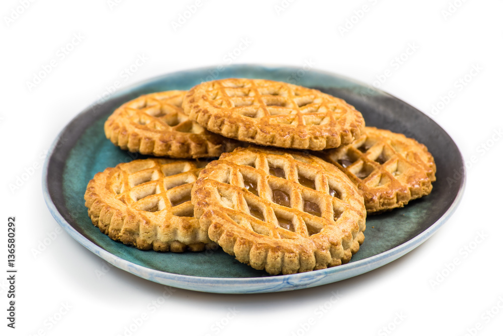 Apfelkuchen auf Teller blau Apfelkuchen auf Teller blau