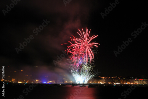 FUEGOS ARTIFICIALES photo