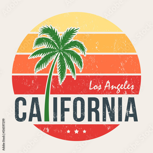 California tee print with styled palm tree