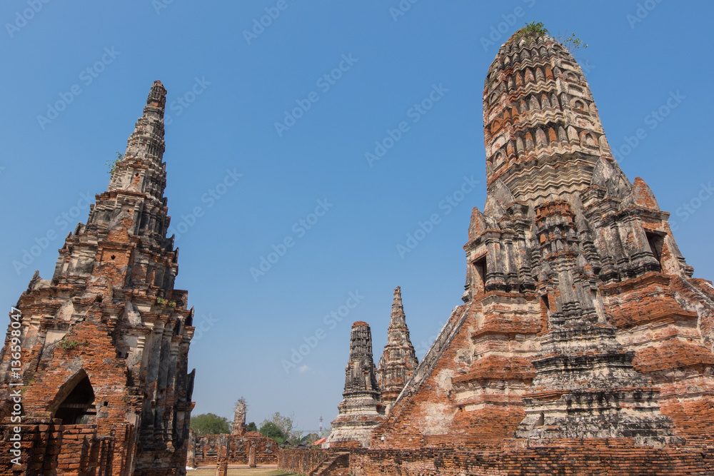 Wat Chaiwatthanaram, the historical Park of Ayutthaya, Phra Nakh