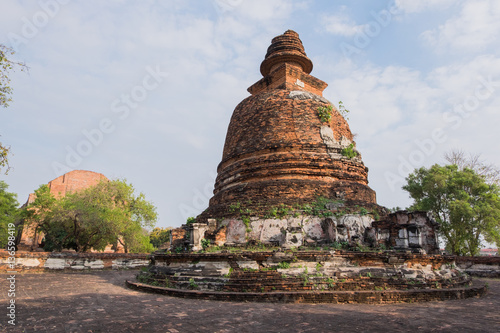 Obraz na płótnie Wat Maheyong, the historical Park of Ayutthaya, Phra Nakhon Si A w salonie