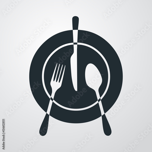 Icono plano plato y cubiertos sobre fondo degradado gris