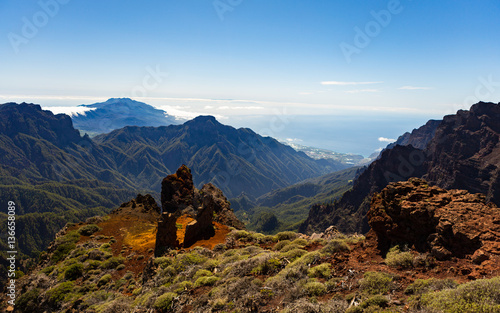 la palma, caldera de taburiente, mountain landscape photo