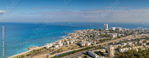 Schilderij op canvas View of the Mediterranean sea and Haifa, Israel