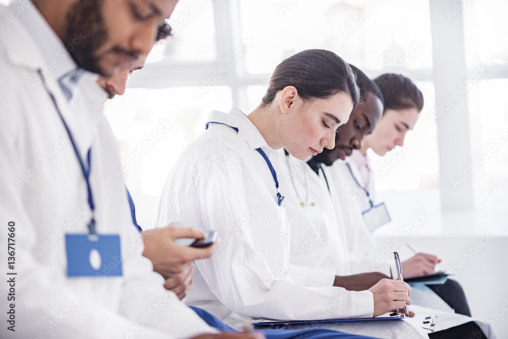 Thoughtful therapeutics writing report in clinic Thoughtful therapeutics writing report in clinic