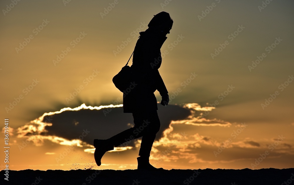 woman silhouette 
