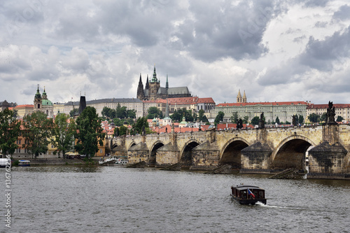 Blick auf Prag und die Karlsbrücke