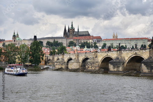 Blick auf Prag und die Karlsbrücke