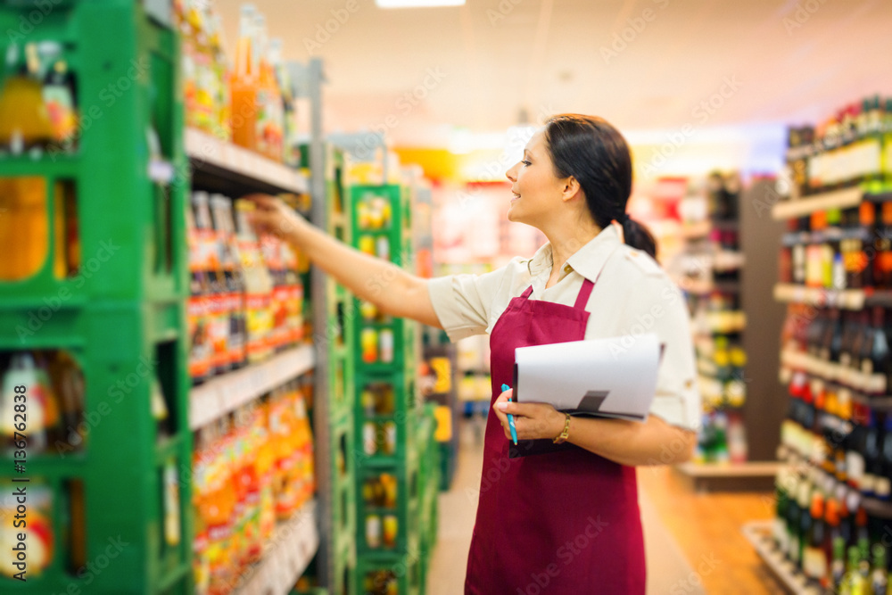 Sales Clerk At The Supermarket Sales Clerk At The Supermarket