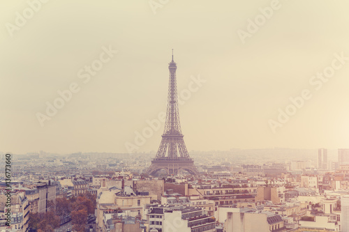 Fototapeta Naklejka Na Ścianę i Meble -  View of Eiffel tower in Paris, France.