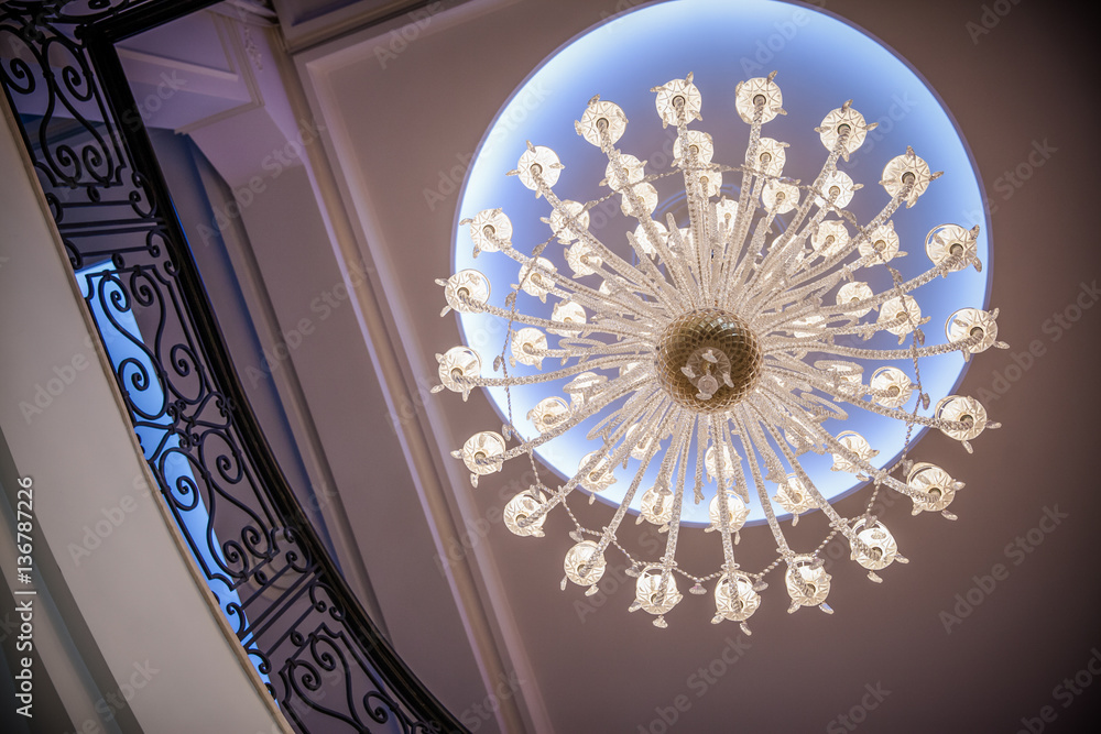 Obraz premium beautiful crystal chandelier