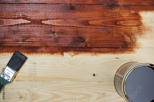 Do it yourself. Staining wooden table.