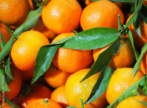 Mandarinas oranges at market
