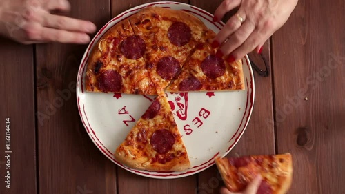 taking best pizza hands from above top view