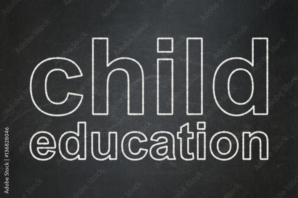 Obraz premium Studying concept: Child Education on chalkboard background