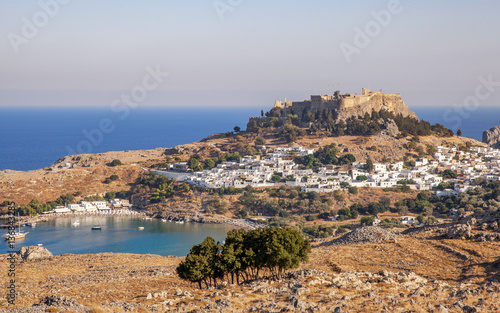 Fototapeta Naklejka Na Ścianę i Meble -  Panorama of Lindos and the Acropolis. Rhodes, Greece