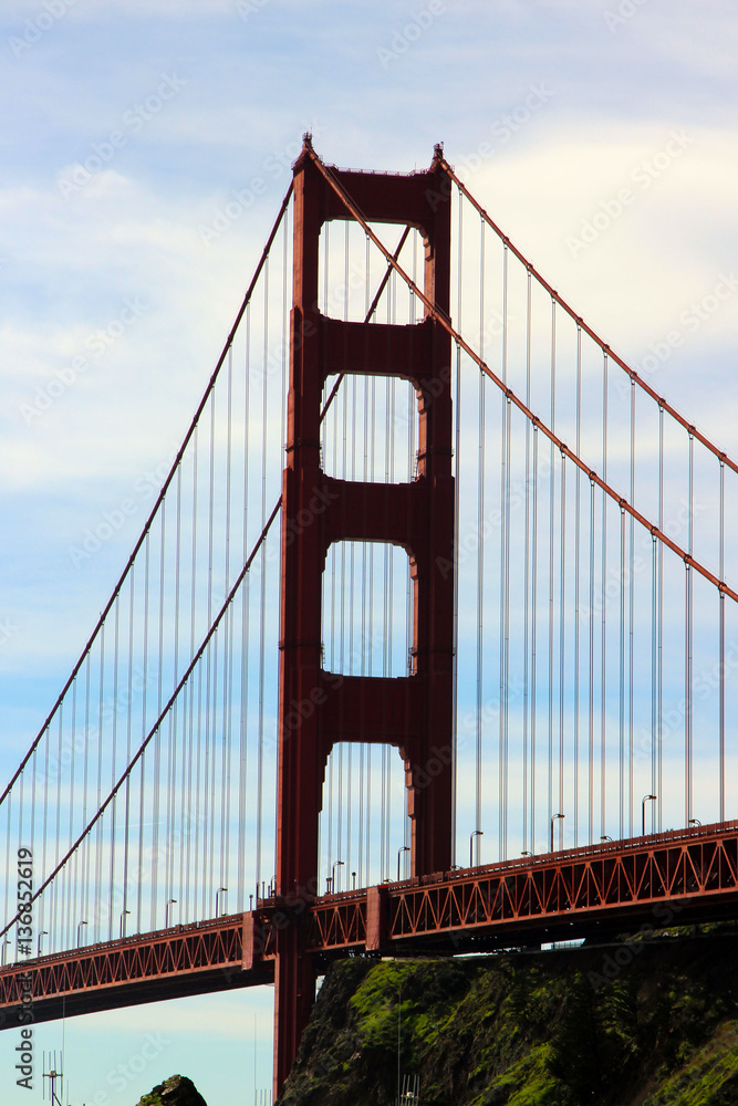 Fototapeta premium Golden Gate Bridge Tower