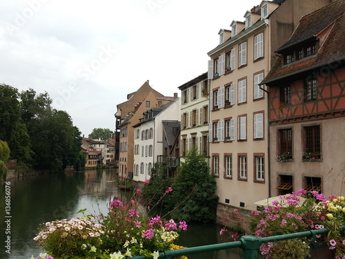 estrasburgo en francia zona de alsacia © Ruben