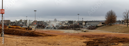 Wallpaper Mural The death of a mall Torontodigital.ca