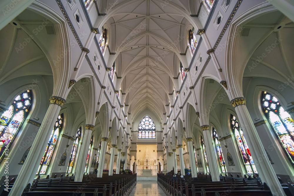 Obraz premium Cathedral of Saint John the Baptist interior, Charleston
