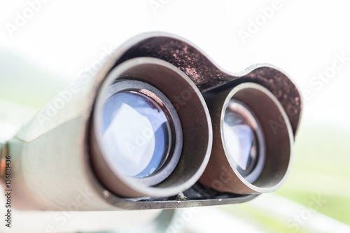 Binocular