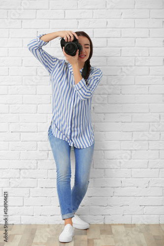 Beautiful young photographe...