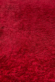 красная махровая ткань с эффектом глубины резкости