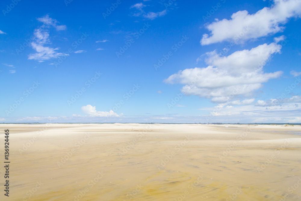Dunes in the Tavare beach