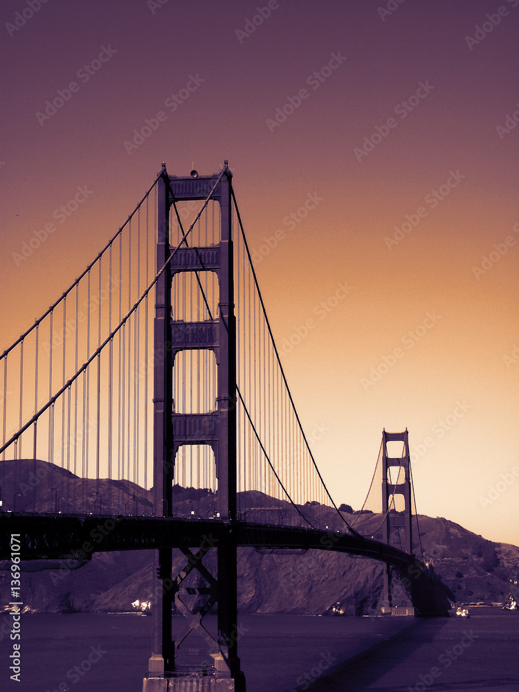 Fototapeta premium Golden Gate Bridge, San Francisco (USA)