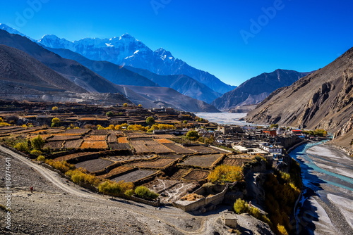 View of Kagbeni from the road betwwen Tangbe and Kagbeni, Mustang, Nepal.