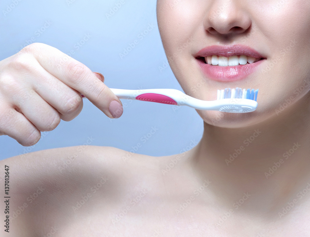 beautiful woman brushing her teeth beautiful woman brushing her teeth