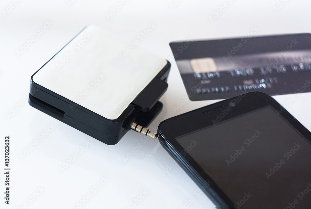 mPos machine for payment with smartphone mPos machine for payment with smartphone