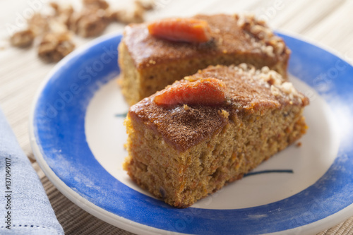 apple pumpkin and nuts cake