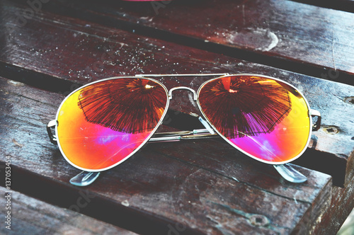 Summer sunglasses reflection