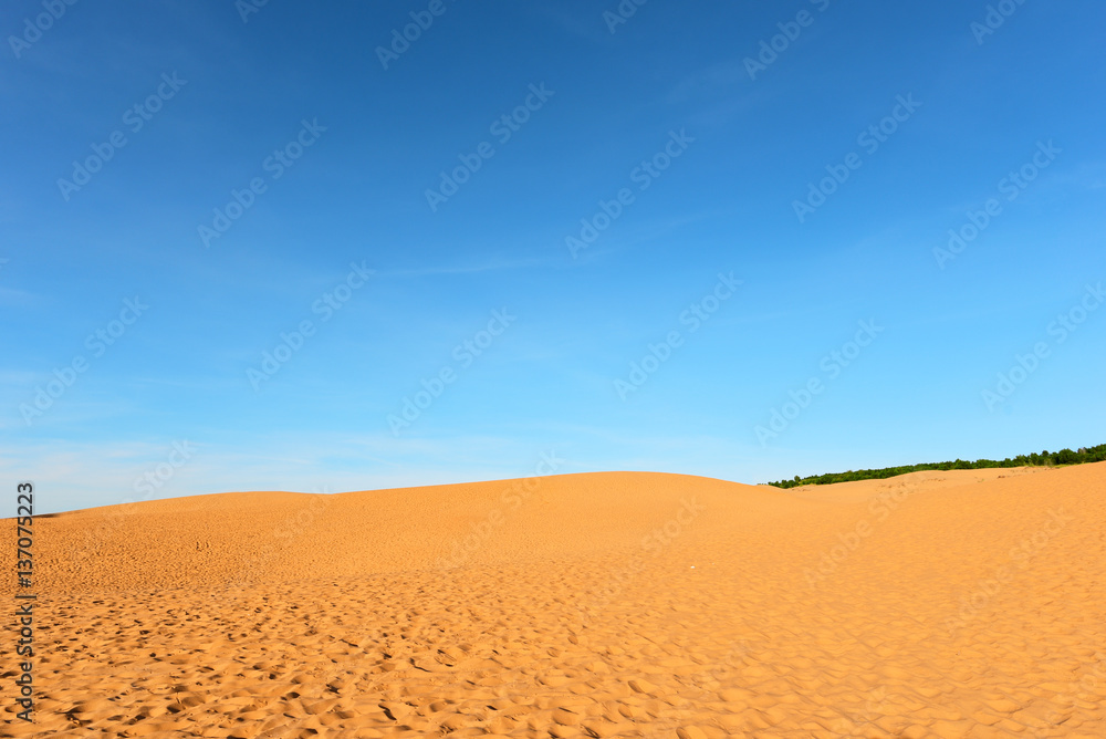 Red sand dunes in Mui Ne