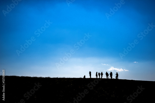 silhouette people © nuttapon