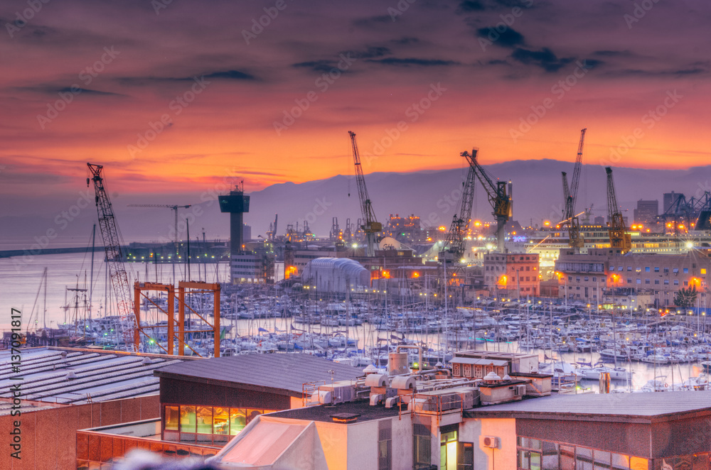 Fototapeta premium Genova port , italy