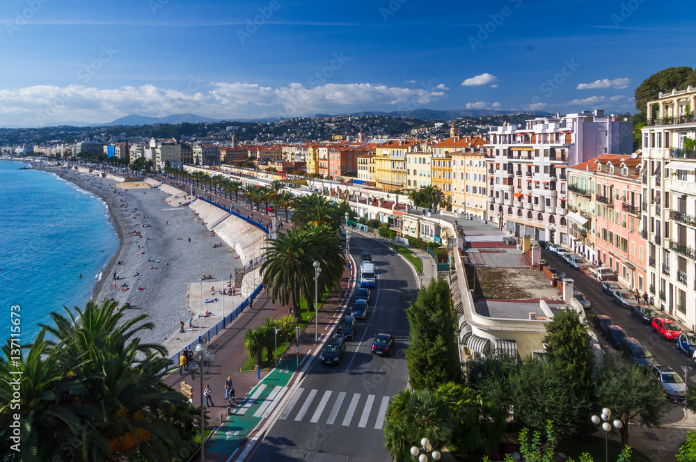 Obraz premium Widok z lotu ptaka Ładny miasto, Francuski Riviera, Provence, Francja