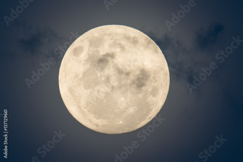 Full moon © Merrillie